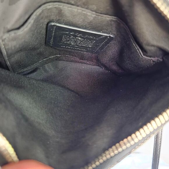 Coach Women's Bag - Picture 5 of 7